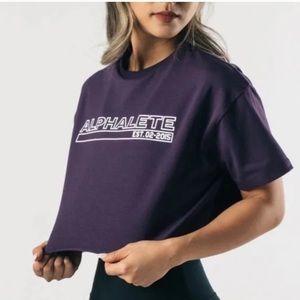 ALPHALETE CROP TOP PURPLE
